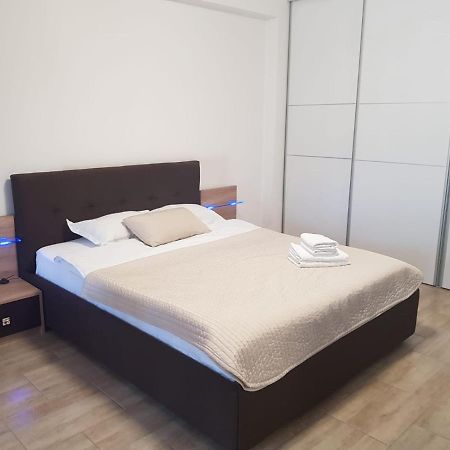 Aparthomes Fundeni บูคาเรสต์ ภายนอก รูปภาพ