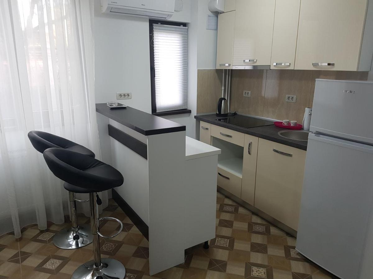 Aparthomes Fundeni บูคาเรสต์ ภายนอก รูปภาพ