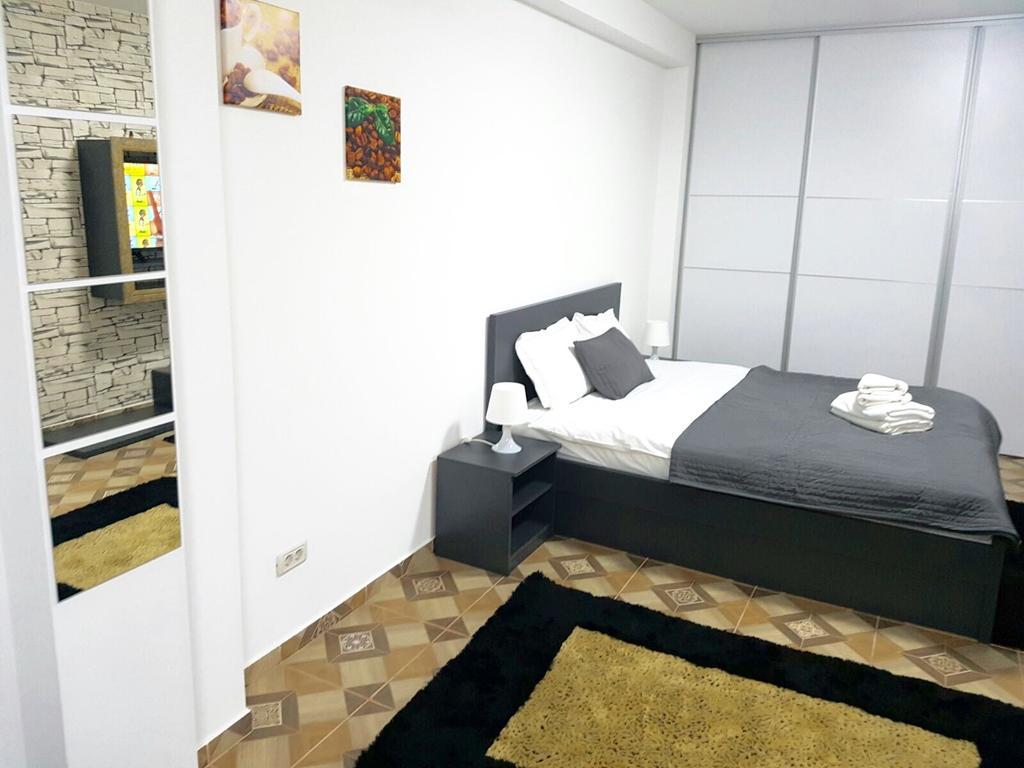 Aparthomes Fundeni บูคาเรสต์ ภายนอก รูปภาพ